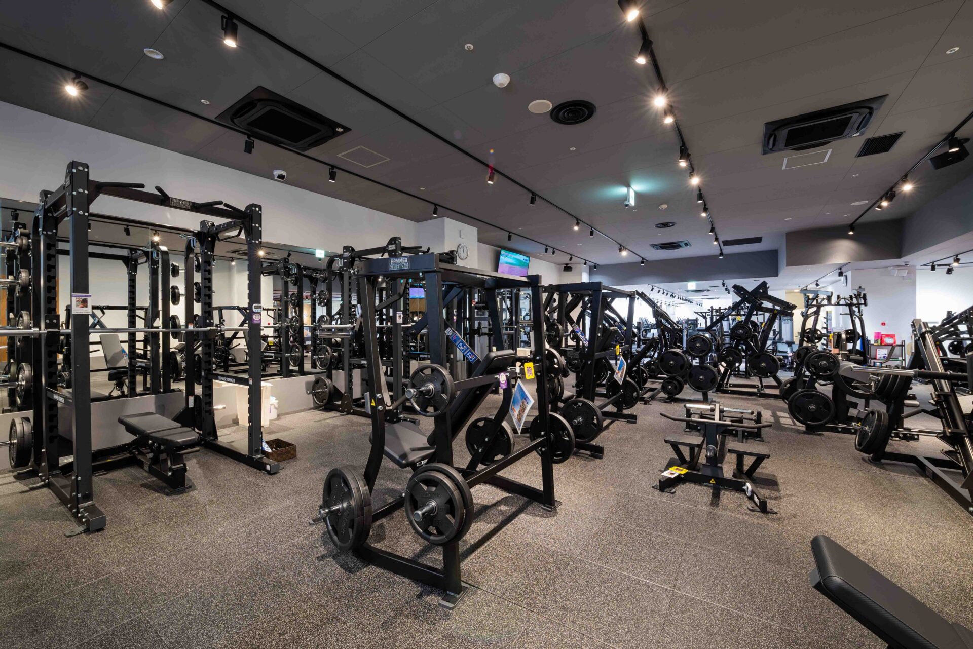 6F ANYTIME FITNESS（フィットネスセンター）