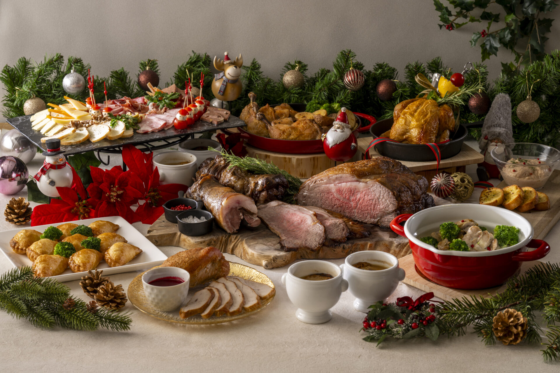 Merry & Bright Winter Buffet ~あわてんぼうサンタが贈る~ 心弾む、きらめく冬のブッフェ