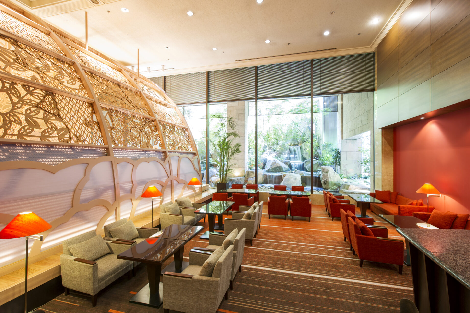 蝶と花が舞う春のアジアンアフタヌーンティー ~The Oriental Garden Afternoon Tea~