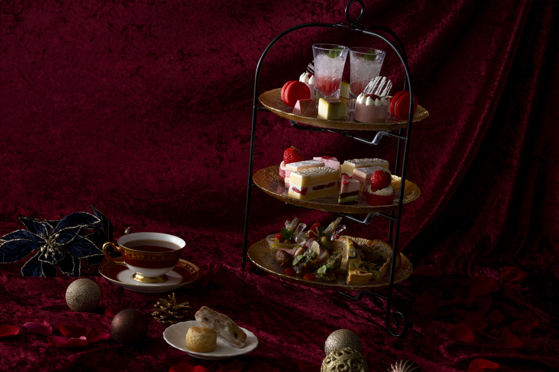 【12月限定】Rouge Noël Afternoon Tea~深紅のクリスマス~