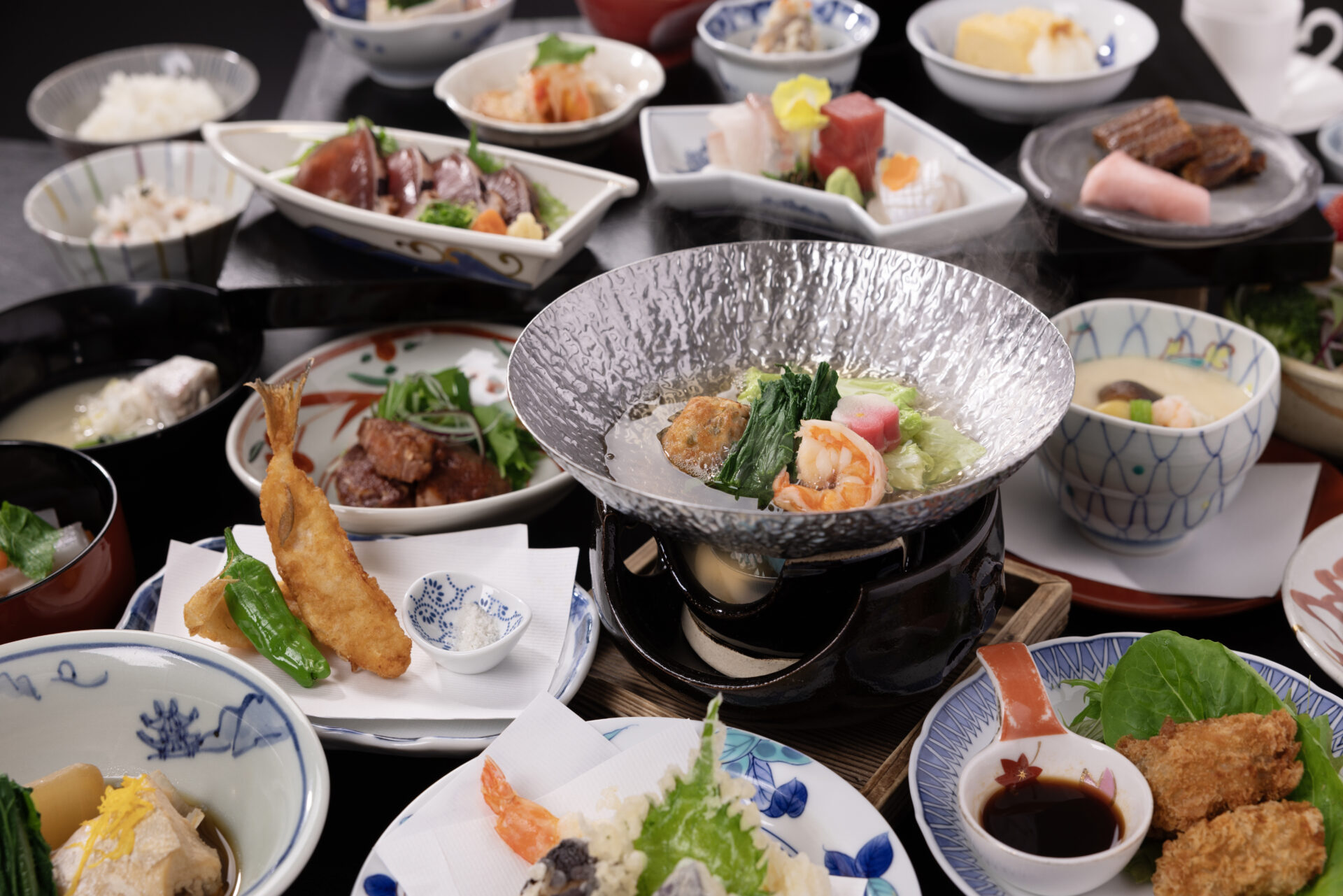 【平日ランチ限定】 オーダーブッフェ「和彩満菜（わさいまんさい）」～ひとり鍋付～