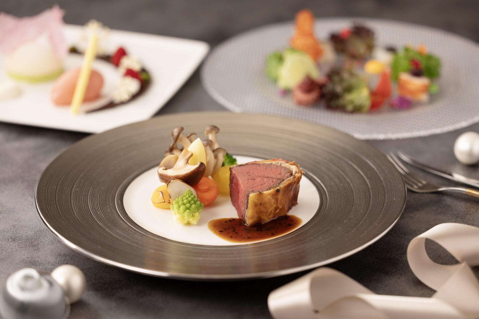 【12/23~12/25限定】2人の料理長が贈る最上階で楽しむクリスマスディナー