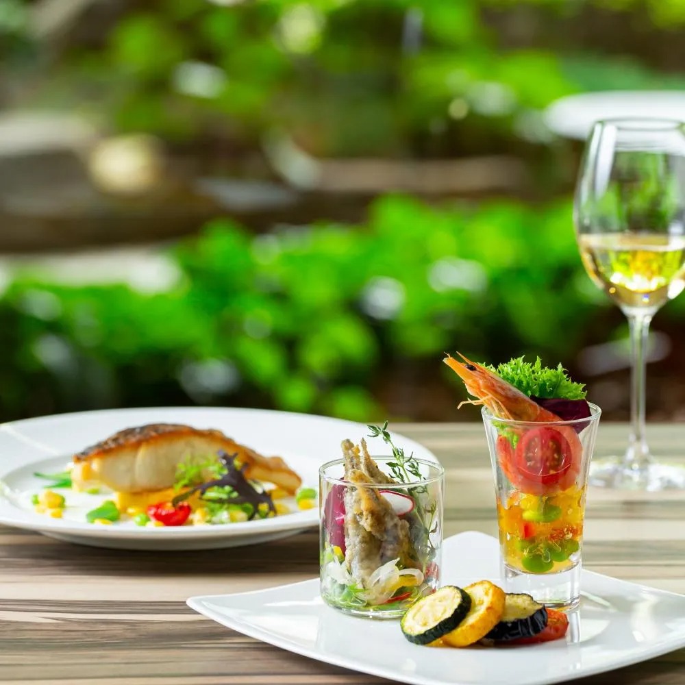 ｜平日限定｜ホテルレストランの絶品ランチ付きフェア